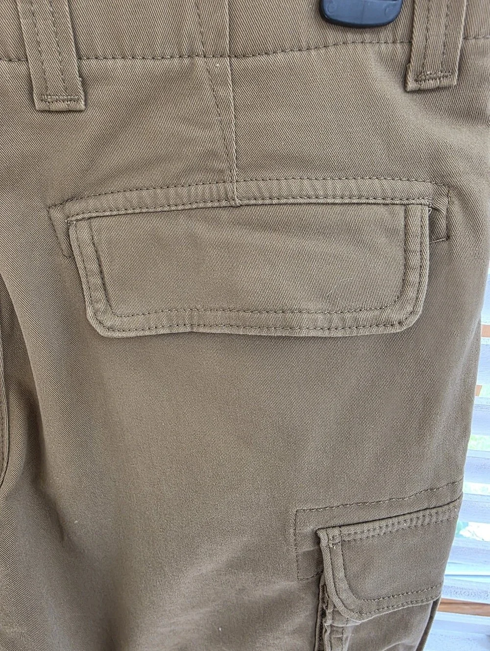 Sonoma Khaki Cargo Shorts Men's Size 30